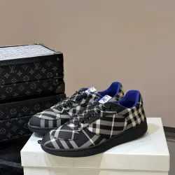Burberry Shoes for Men's Sneakers #B52045