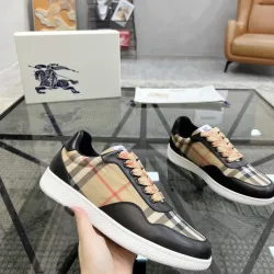 Burberry Shoes for Men's Sneakers #B52053