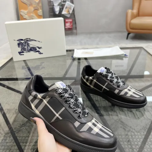 Burberry Shoes for Men's Sneakers #B52056