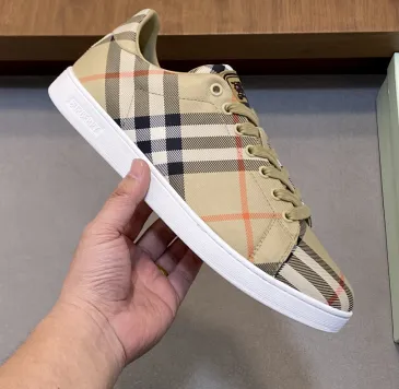 Burberry Shoes for Men's Sneakers #B63759