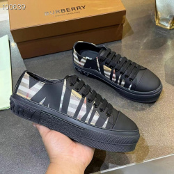 Burberry Shoes for Men's and women Sneakers #999936133