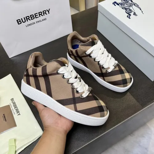 Burberry Shoes for Men's and women Sneakers #B36491