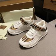 Cheap Burberry Shoes for Unisex Shoes #99899397