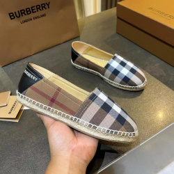 Burberry Shoes for Women's Sneakers #999936137