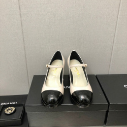 Chanel shoes for Women's Chanel Pumps #999932452