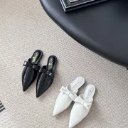 Chanel shoes for Women's Chanel Pumps Mule Chanel Couro Branca Black/White #B54132