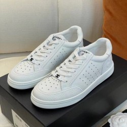 Chanel shoes for Women's Chanel Sneakers #99917651