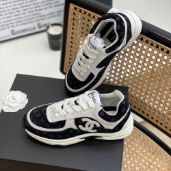 Chanel shoes for Women's Chanel Sneakers #99922396