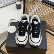 Chanel shoes for Women's Chanel Sneakers #99922397