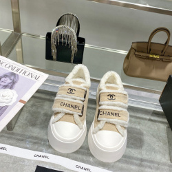 Chanel shoes for Women's Chanel Sneakers #999929597