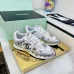 Chanel shoes for Women's Chanel Sneakers Les nouvelles cornes d'argent de Chanel #B53183