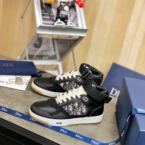Dior Shoes for Men and women  Sneakers #99903073