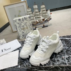 Dior Shoes for Men's Sneakers #99902713