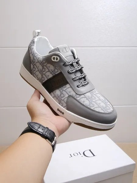 Dior Shoes for Men's Sneakers #99906220