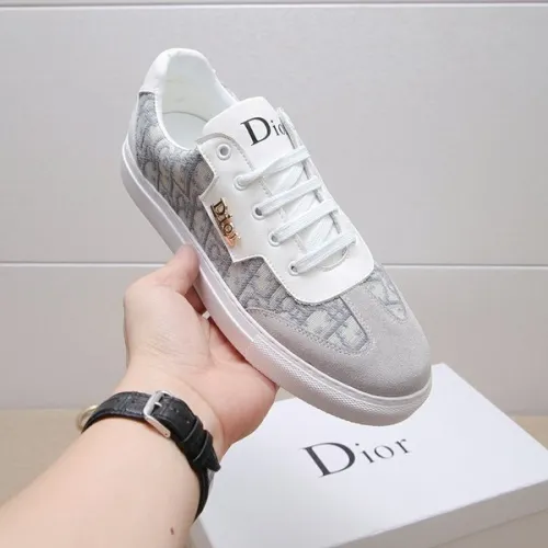 Dior Shoes for Men's Sneakers #99906230