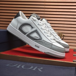 Dior Shoes for Men's Sneakers #99922331