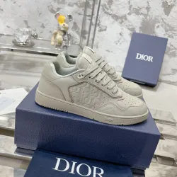 Dior Shoes for Men's Sneakers #B42450