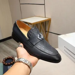 Dior Shoes for Men's Sneakers #B55080