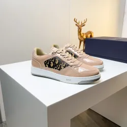Dior Shoes for Men's Sneakers #B56322