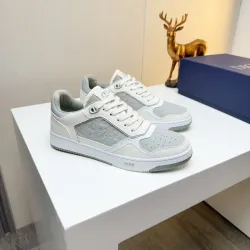 Dior Shoes for Men's Sneakers #B56581