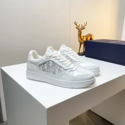 Dior Shoes for Men's Sneakers #B56585
