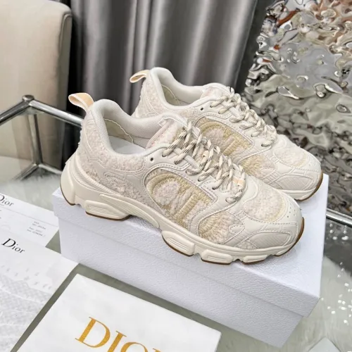 Dior Shoes for Men's Sneakers #B64244
