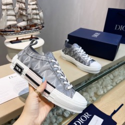 Dior Shoes for Men's and women Sneakers #999935799