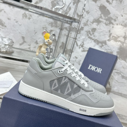 Dior Shoes for Men's and women Sneakers #B35050