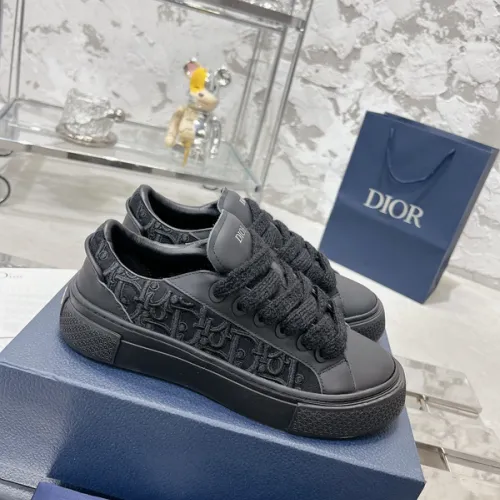 Dior Shoes for Men's and women Sneakers #B43041