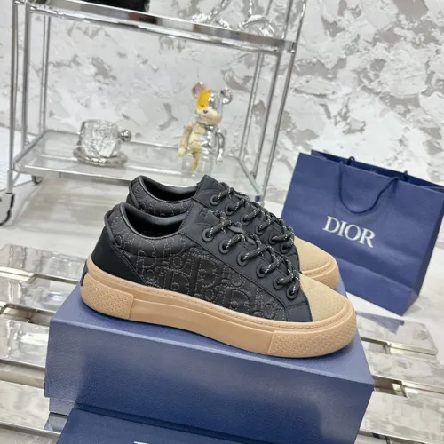 Dior Shoes for Men's and women Sneakers #B44258