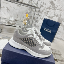 Dior Shoes for Unisex Shoes #9999931523