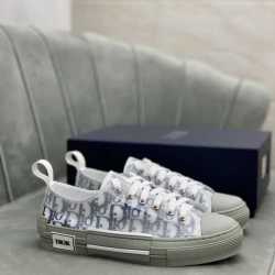 Dior Shoes for men and women Sneakers #99906239