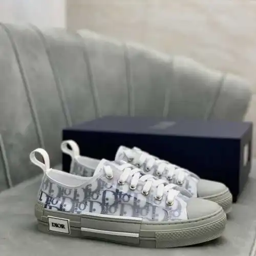 Dior Shoes for men and women Sneakers #99906239