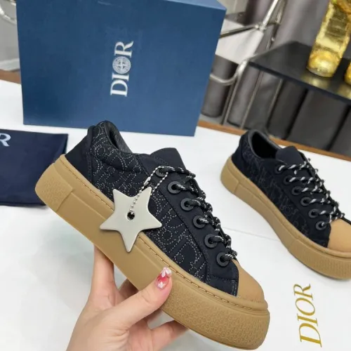 Dior Shoes for men and women Sneakers #B43320