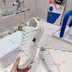 Dior Shoes for Women's Sneakers #99921149