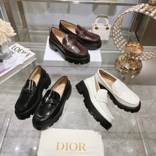 Dior Shoes for Women's Sneakers #9999932759