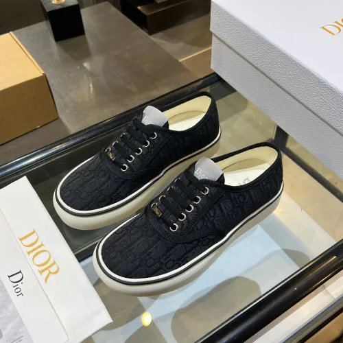 Dior Shoes for Women's Sneakers #B61173