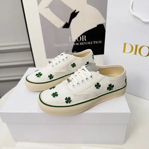 Dior Shoes for Women's Sneakers #B64237