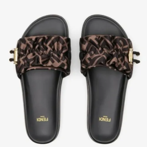 Fendi slippers for women Fendi Leather Slides #999931749