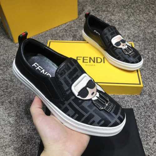 Fendi shoes for Men's Fendi Sneakers #99906192