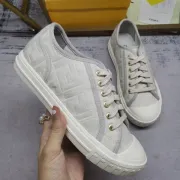 Fendi shoes for men and women Fendi Sneakers #99923765