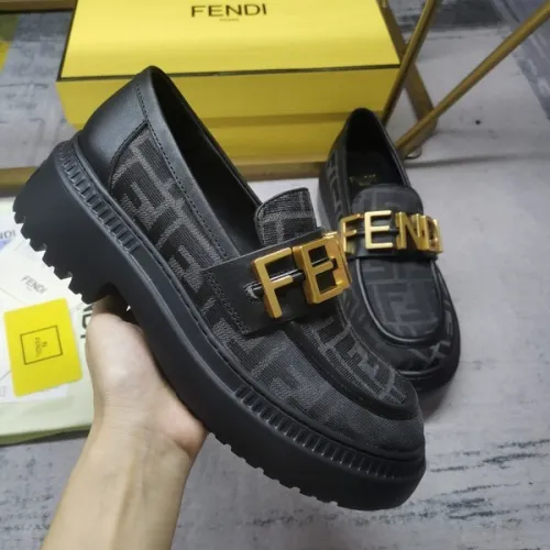 Fendi shoes for Women's Fendi Sneakers #999931017