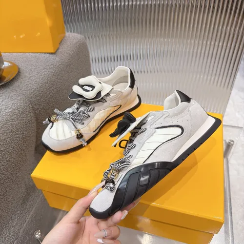 Fendi shoes for Women's Fendi Sneakers #B64354