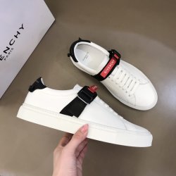 Givenchy Shoes for Men's Givenchy Sneakers #99904926