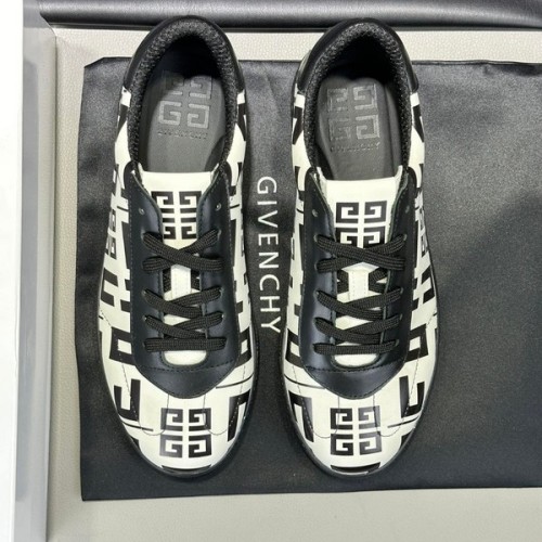 Givenchy Shoes for Men's Givenchy Sneakers #B35512