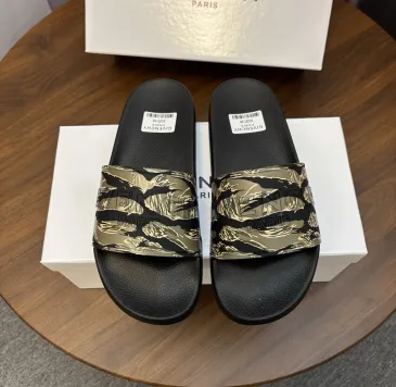 Givenchy Shoes for Men's Givenchy slippers #B63132