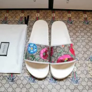 Gucci Shoes for Gucci Unisex Shoes #9873483