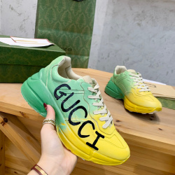 Gucci Shoes for Gucci Unisex Shoes #99913612