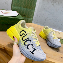 Gucci Shoes for Gucci Unisex Shoes #99913620