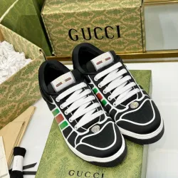 Gucci Shoes for Gucci Unisex Shoes #B40925